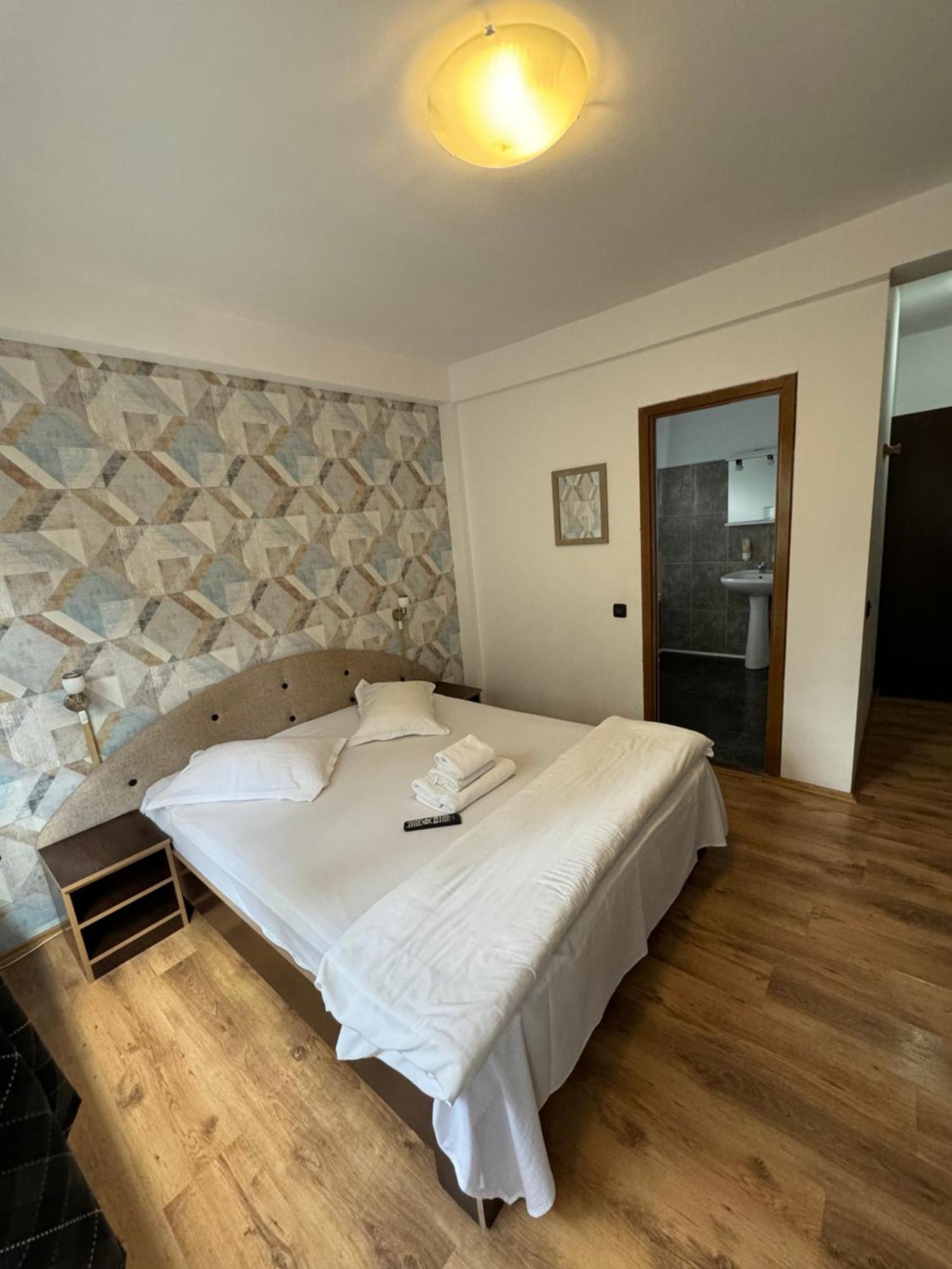 ホテル Casa David Buşteni エクステリア 写真