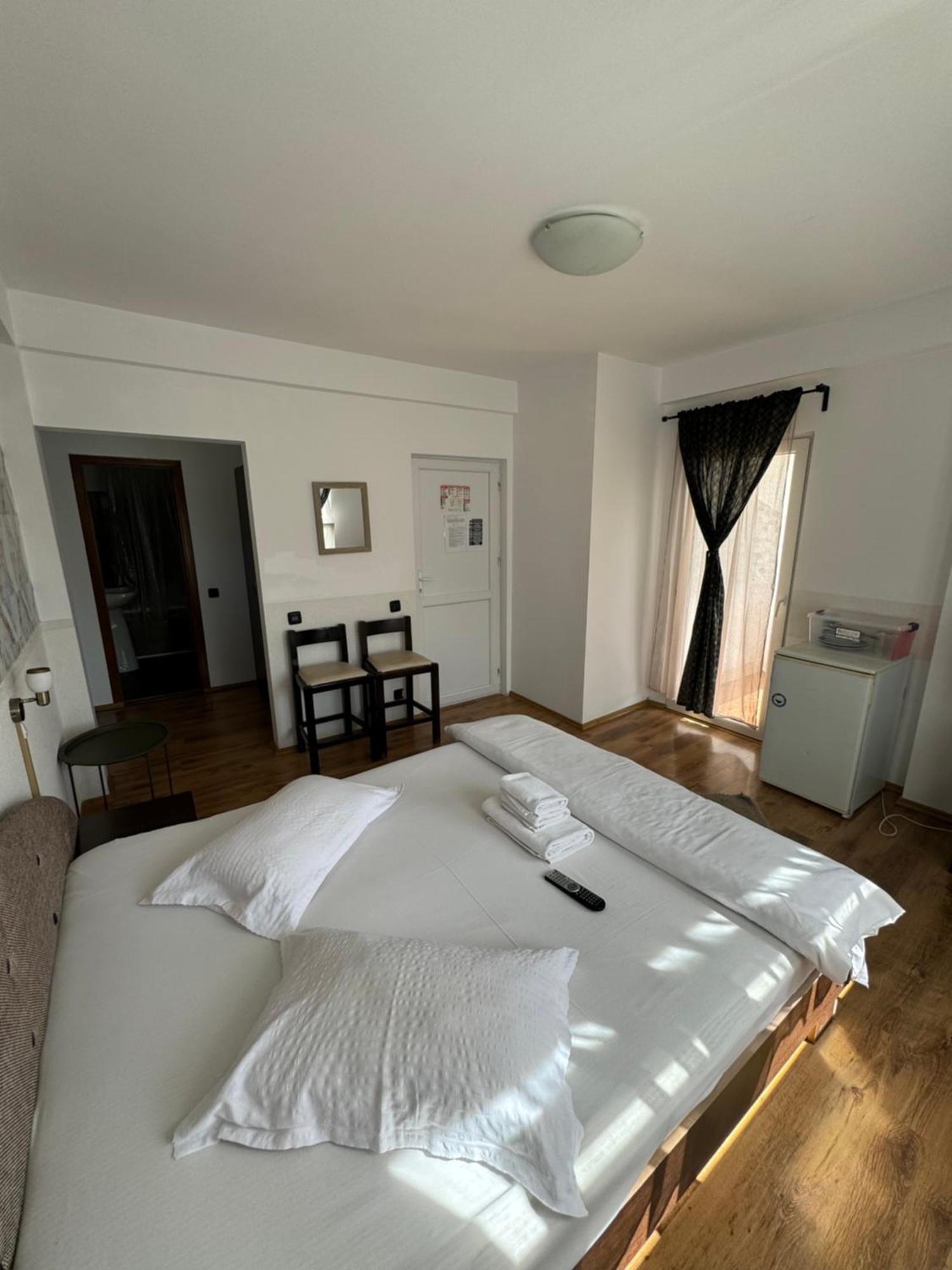 ホテル Casa David Buşteni エクステリア 写真