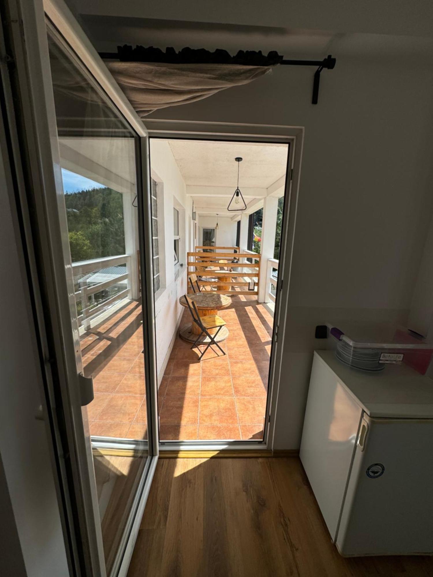 ホテル Casa David Buşteni エクステリア 写真